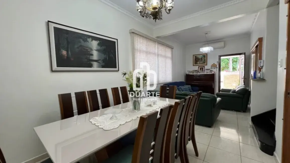 Foto 3 de Casa com 4 quartos à venda, 150m2 em Gonzaga, Santos - SP