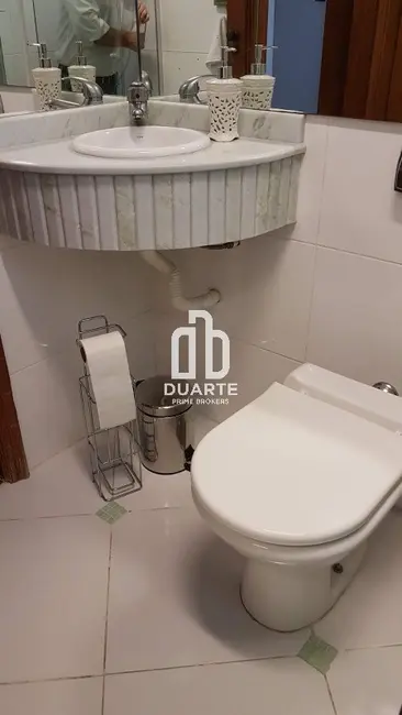 Apartamento com 2 quartos à venda, 150m2 em Gonzaga, Santos - SP - imagem 4 Foto 4 de Apartamento com 2 quartos à venda, 150m2 em Gonzaga, Santos - SP