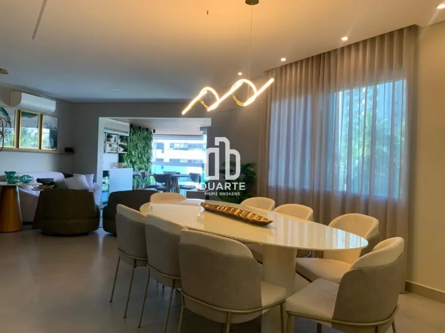 Foto 5 de Apartamento com 4 quartos à venda, 200m2 em Bertioga - SP