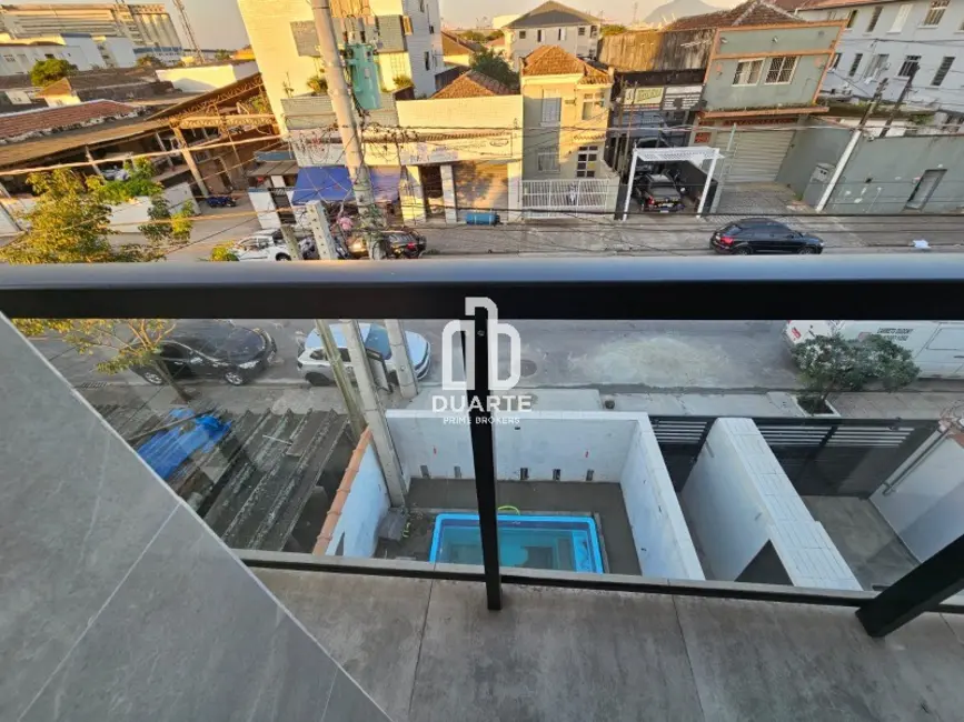 Foto 2 de Casa com 2 quartos à venda, 95m2 em Macuco, Santos - SP