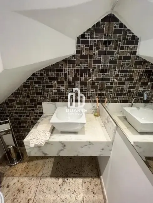 Foto 8 de Casa com 4 quartos à venda, 240m2 em Boqueirão, Santos - SP