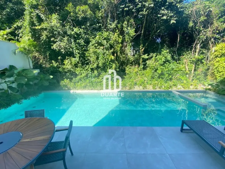 Casa de Condomínio com 6 quartos à venda, 693m2 em Riviera de São Lourenço, Bertioga - SP - imagem 2 Foto 2 de Casa de Condomínio com 6 quartos à venda, 693m2 em Riviera de São Lourenço, Bertioga - SP