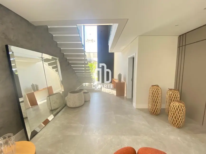 Casa de Condomínio com 6 quartos à venda, 693m2 em Riviera de São Lourenço, Bertioga - SP - imagem 7 Foto 7 de Casa de Condomínio com 6 quartos à venda, 693m2 em Riviera de São Lourenço, Bertioga - SP