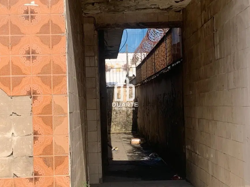 Foto 9 de Terreno / Lote à venda, 250m2 em Chico de Paula, Santos - SP