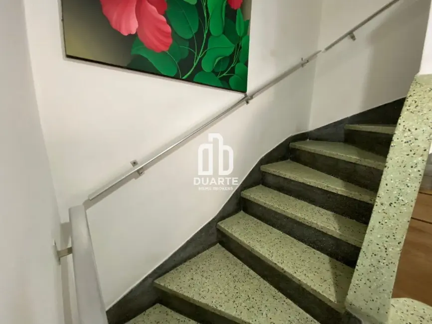 Casa com 3 quartos à venda, 105m2 em Encruzilhada, Santos - SP - imagem 9 Foto 9 de Casa com 3 quartos à venda, 105m2 em Encruzilhada, Santos - SP