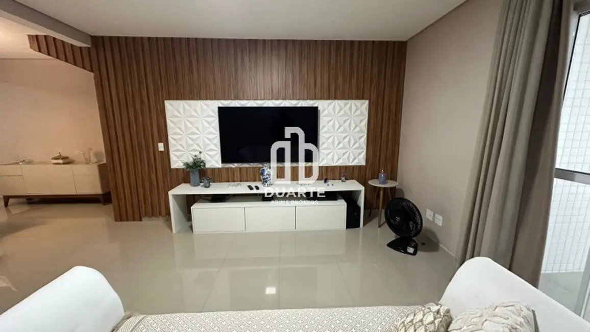 Foto 2 de Casa com 3 quartos à venda, 270m2 em Campo Grande, Santos - SP