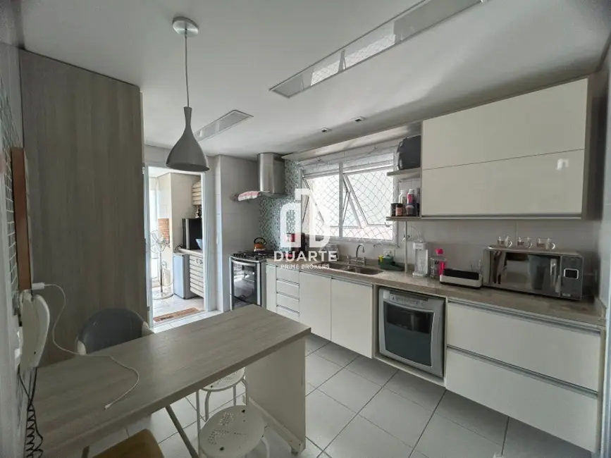 Foto 9 de Apartamento com 4 quartos à venda, 160m2 em Gonzaga, Santos - SP