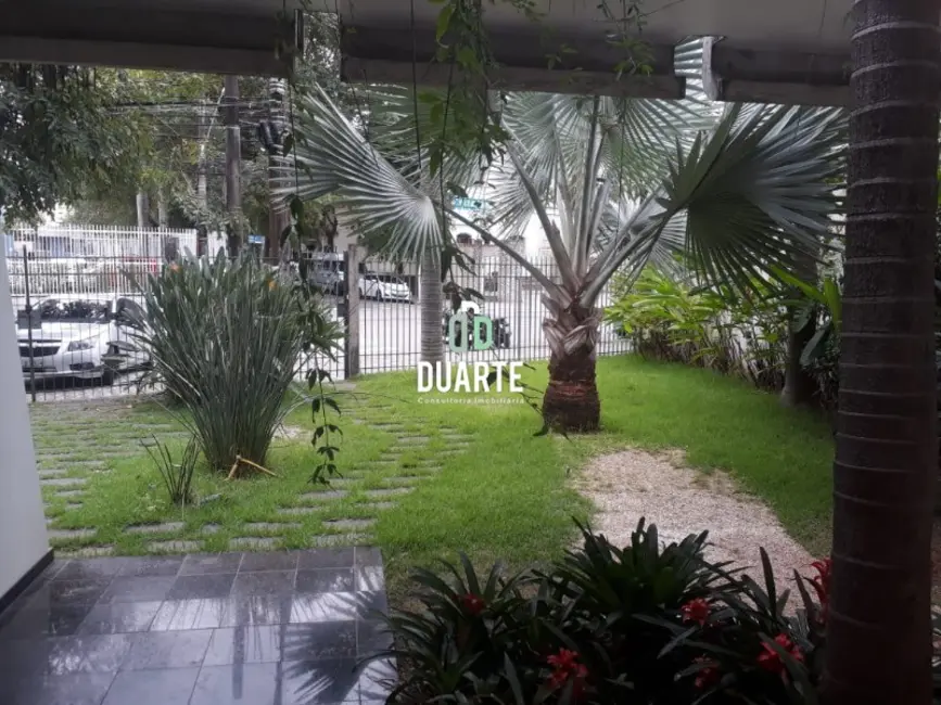 Foto 6 de Casa com 5 quartos à venda, 590m2 em Gonzaga, Santos - SP