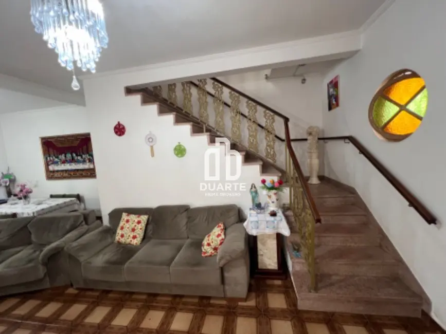 Casa com 5 quartos à venda, 345m2 em Vila Belmiro, Santos - SP - imagem 3 Foto 3 de Casa com 5 quartos à venda, 345m2 em Vila Belmiro, Santos - SP