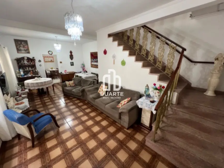 Casa com 5 quartos à venda, 345m2 em Vila Belmiro, Santos - SP - imagem 4 Foto 4 de Casa com 5 quartos à venda, 345m2 em Vila Belmiro, Santos - SP