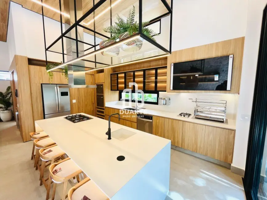 Casa com 4 quartos à venda, 280m2 em Riviera de São Lourenço, Bertioga - SP - imagem 7 Foto 7 de Casa com 4 quartos à venda, 280m2 em Riviera de São Lourenço, Bertioga - SP