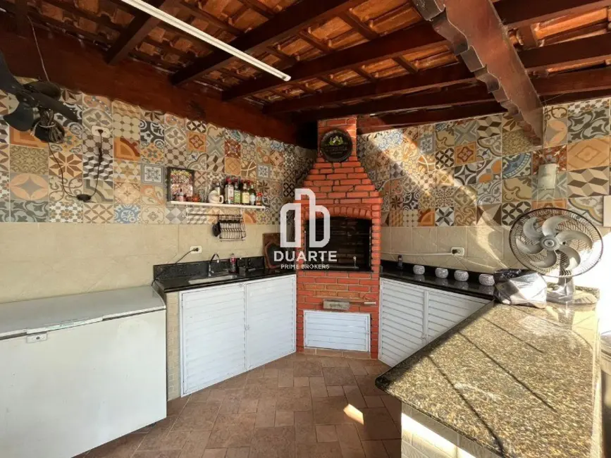 Foto 3 de Casa com 3 quartos à venda, 250m2 em Macuco, Santos - SP