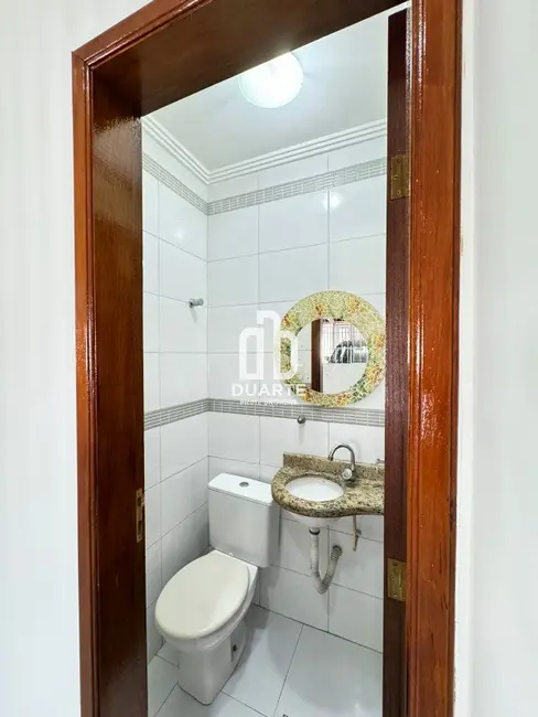 Casa com 2 quartos à venda, 64m2 em Centro, Sao Vicente - SP - imagem 3 Foto 3 de Casa com 2 quartos à venda, 64m2 em Centro, Sao Vicente - SP