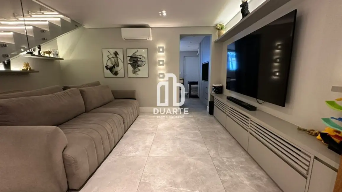 Foto 1 de Casa com 3 quartos à venda, 145m2 em Vila Belmiro, Santos - SP