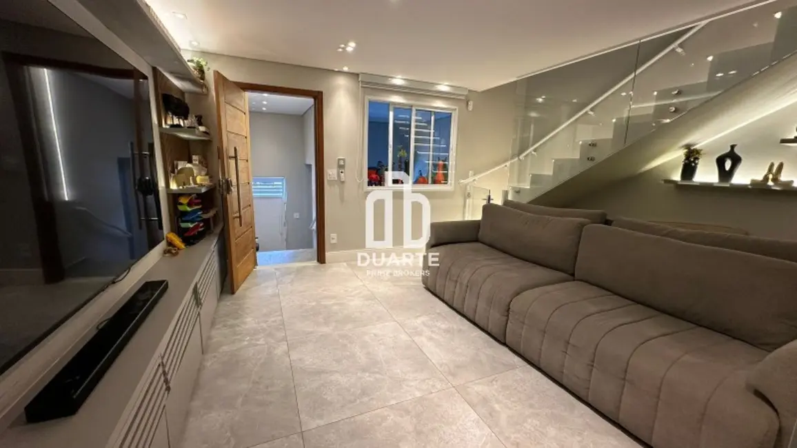 Foto 3 de Casa com 3 quartos à venda, 145m2 em Vila Belmiro, Santos - SP