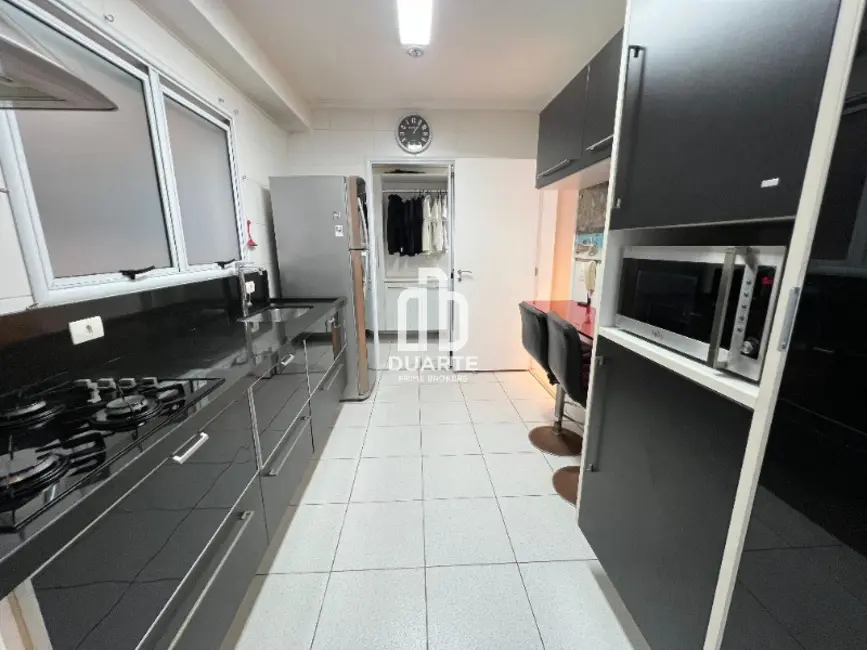 Foto 2 de Apartamento com 2 quartos à venda, 130m2 em Gonzaga, Santos - SP