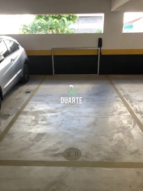 Apartamento com 4 quartos para alugar, 221m2 em Gonzaga, Santos - SP - imagem 3 Foto 3 de Apartamento com 4 quartos para alugar, 221m2 em Gonzaga, Santos - SP