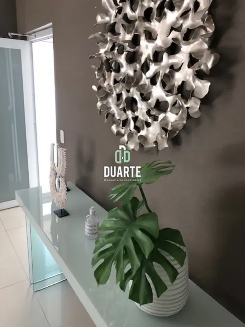 Apartamento com 4 quartos para alugar, 221m2 em Gonzaga, Santos - SP - imagem 4 Foto 4 de Apartamento com 4 quartos para alugar, 221m2 em Gonzaga, Santos - SP