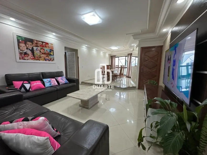 Apartamento com 3 quartos à venda, 131m2 em Centro, Sao Vicente - SP - imagem 3 Foto 3 de Apartamento com 3 quartos à venda, 131m2 em Centro, Sao Vicente - SP