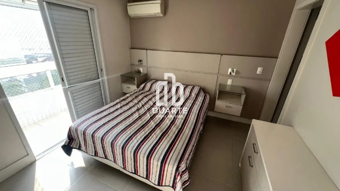 Foto 6 de Apartamento com 3 quartos à venda, 136m2 em Sao Vicente - SP