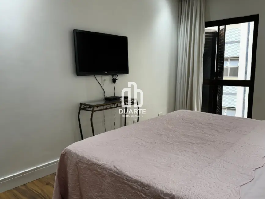 Foto 2 de Apartamento com 3 quartos à venda, 198m2 em Gonzaga, Santos - SP