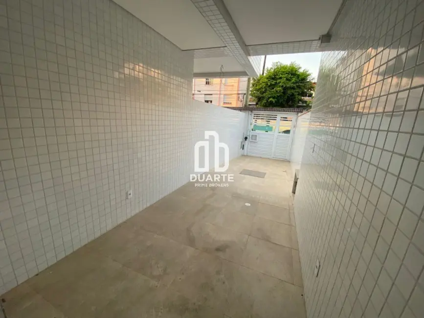 Foto 2 de Casa com 3 quartos à venda, 135m2 em Boqueirão, Santos - SP