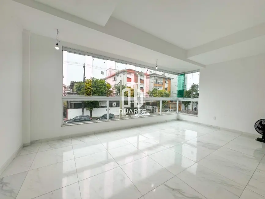 Casa com 3 quartos à venda, 185m2 em Boqueirão, Santos - SP - imagem 9 Foto 9 de Casa com 3 quartos à venda, 185m2 em Boqueirão, Santos - SP