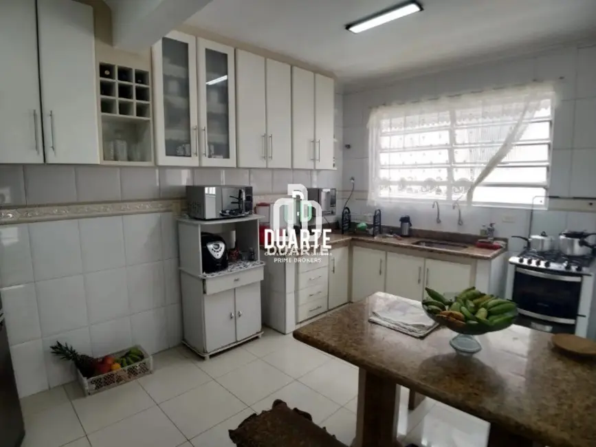 Foto 8 de Casa com 3 quartos à venda, 230m2 em Aparecida, Santos - SP
