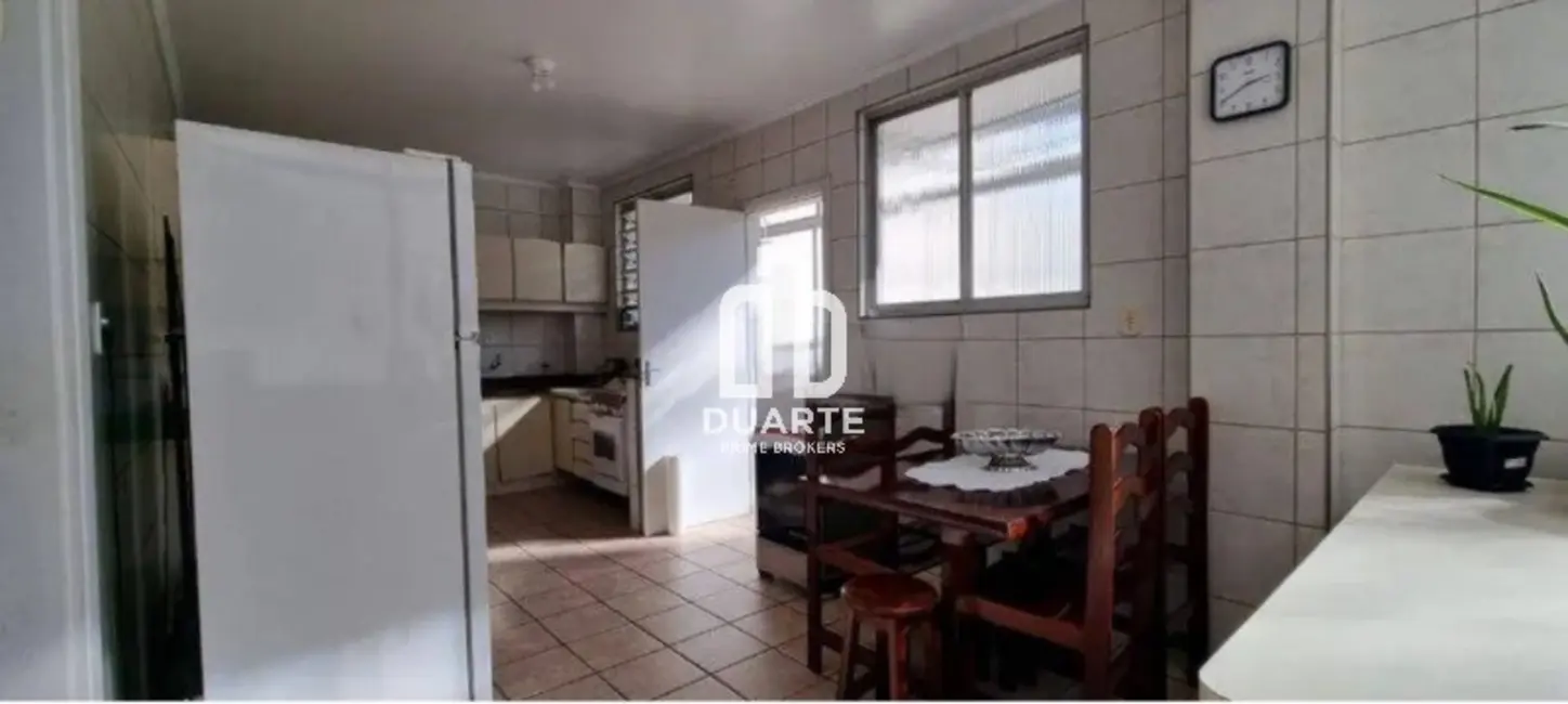 Foto 6 de Apartamento com 3 quartos à venda, 154m2 em Gonzaga, Santos - SP