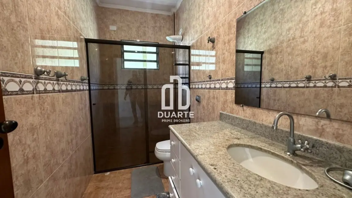 Casa com 4 quartos para alugar, 360m2 em Aparecida, Santos - SP - imagem 4 Foto 4 de Casa com 4 quartos para alugar, 360m2 em Aparecida, Santos - SP