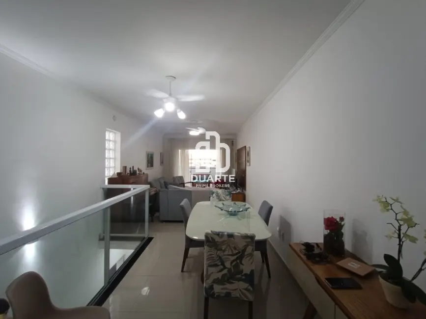 Casa com 3 quartos à venda, 128m2 em Ponta da Praia, Santos - SP - imagem 4 Foto 4 de Casa com 3 quartos à venda, 128m2 em Ponta da Praia, Santos - SP