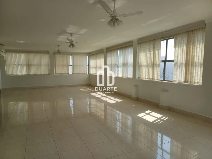 Apartamento com 4 quartos à venda, 274m2 em Itararé, Sao Vicente - SP - imagem 4 Foto 4 de Apartamento com 4 quartos à venda, 274m2 em Itararé, Sao Vicente - SP