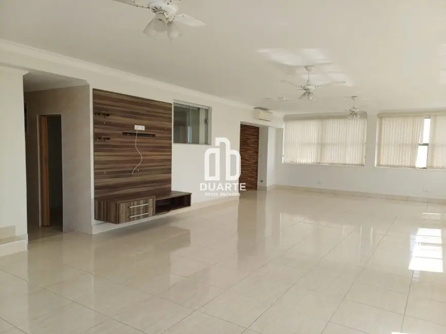 Apartamento com 4 quartos à venda, 274m2 em Itararé, Sao Vicente - SP - imagem 5 Foto 5 de Apartamento com 4 quartos à venda, 274m2 em Itararé, Sao Vicente - SP