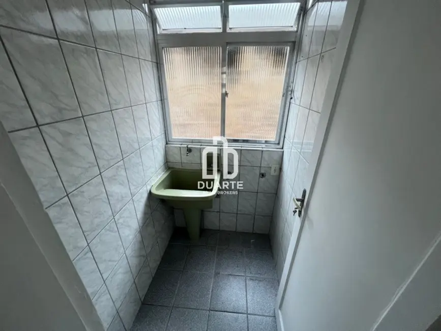 Foto 4 de Apartamento com 2 quartos à venda, 76m2 em Vila Mathias, Santos - SP