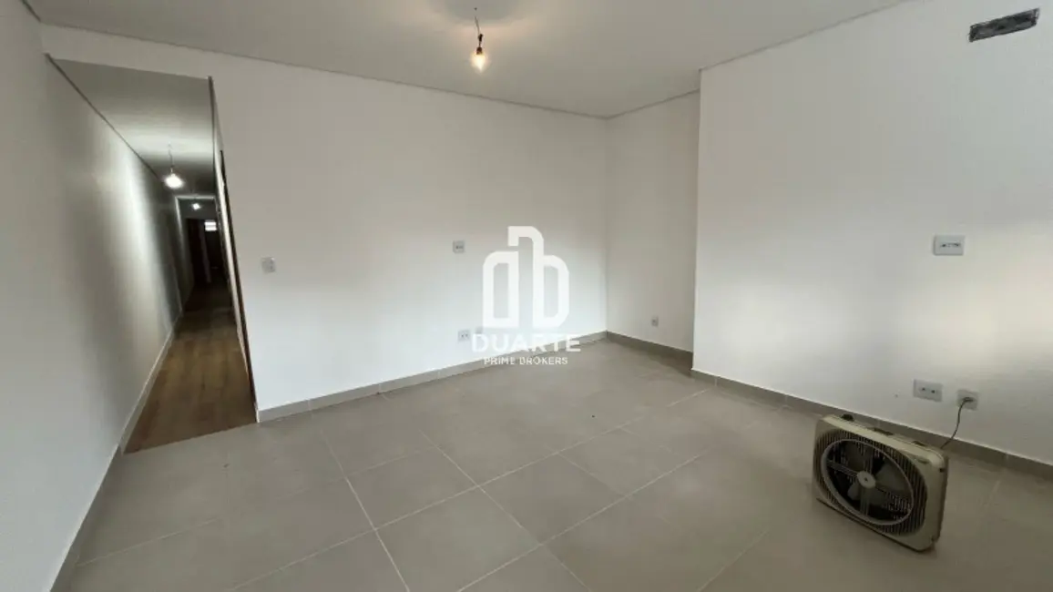 Casa com 3 quartos à venda, 140m2 em Embaré, Santos - SP - imagem 4 Foto 4 de Casa com 3 quartos à venda, 140m2 em Embaré, Santos - SP