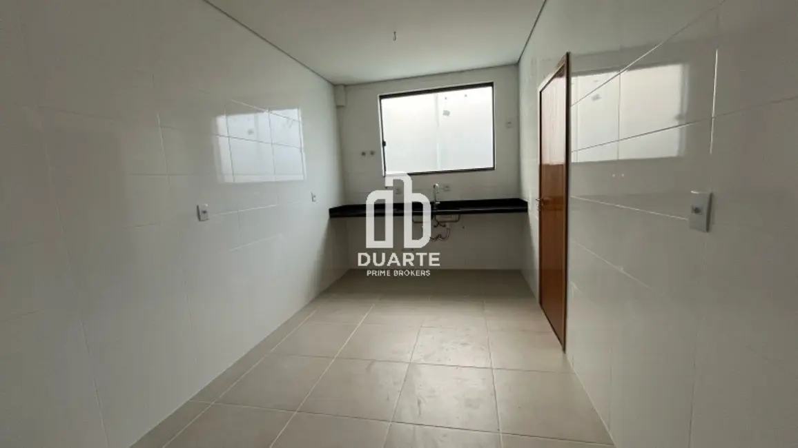 Casa com 3 quartos à venda, 140m2 em Embaré, Santos - SP - imagem 6 Foto 6 de Casa com 3 quartos à venda, 140m2 em Embaré, Santos - SP