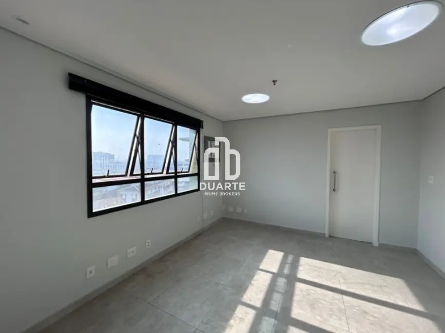 Sala Comercial à venda, 46m2 em Embaré, Santos - SP - imagem 8 Foto 8 de Sala Comercial à venda, 46m2 em Embaré, Santos - SP