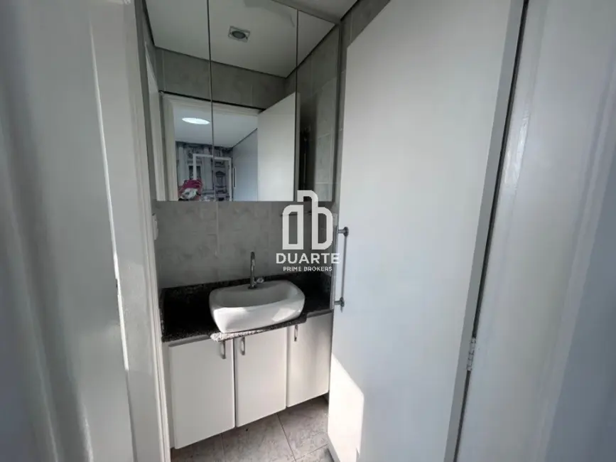 Sala Comercial à venda, 46m2 em Embaré, Santos - SP - imagem 9 Foto 9 de Sala Comercial à venda, 46m2 em Embaré, Santos - SP