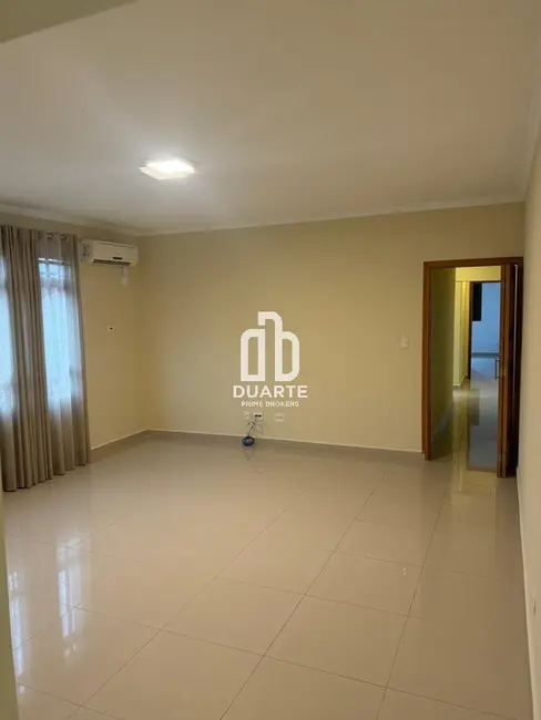 Apartamento com 3 quartos à venda, 110m2 em Marapé, Santos - SP - imagem 5 Foto 5 de Apartamento com 3 quartos à venda, 110m2 em Marapé, Santos - SP