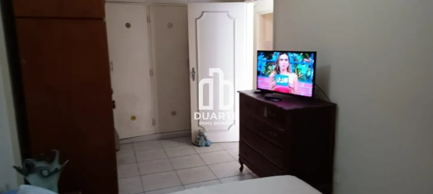 Foto 9 de Apartamento com 2 quartos à venda, 101m2 em Gonzaga, Santos - SP