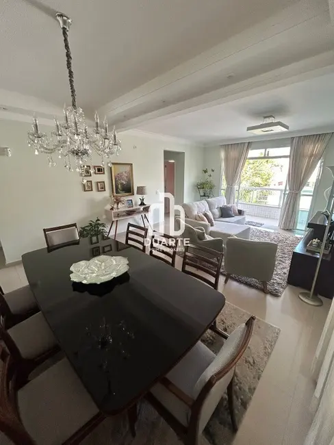 Foto 9 de Casa com 3 quartos à venda, 200m2 em Aparecida, Santos - SP