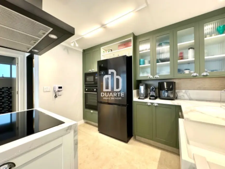 Foto 8 de Casa com 4 quartos à venda, 300m2 em Ponta da Praia, Santos - SP