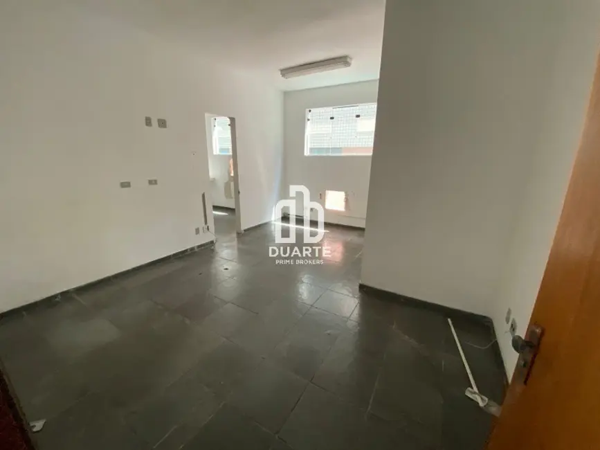 Foto 9 de Sala Comercial com 24 quartos à venda, 947m2 em Marapé, Santos - SP