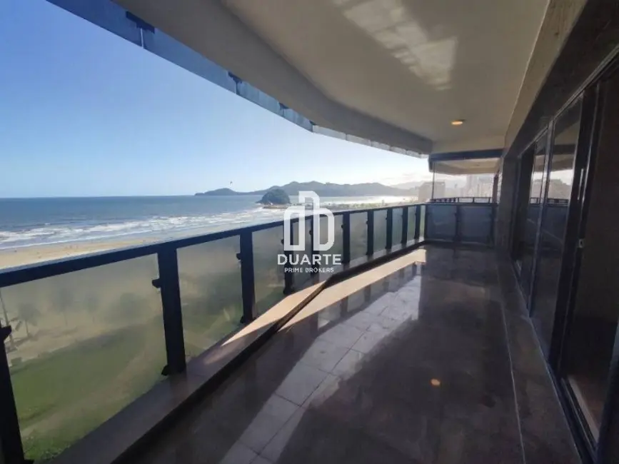 Apartamento com 4 quartos para alugar, 252m2 em Gonzaga, Santos - SP - imagem 3 Foto 3 de Apartamento com 4 quartos para alugar, 252m2 em Gonzaga, Santos - SP