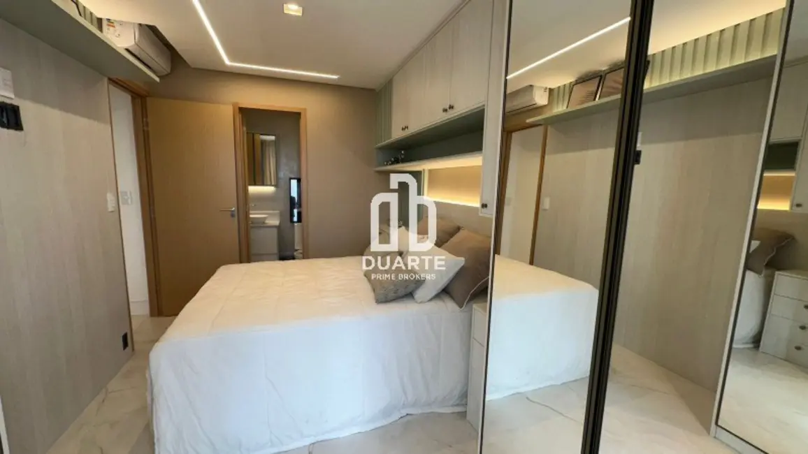 Foto 9 de Apartamento com 2 quartos à venda, 65m2 em Ponta da Praia, Santos - SP