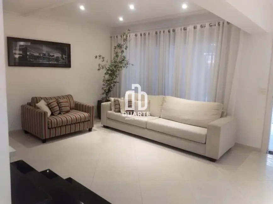 Casa com 3 quartos à venda, 200m2 em Santana, São Paulo - SP - imagem 3 Foto 3 de Casa com 3 quartos à venda, 200m2 em Santana, São Paulo - SP