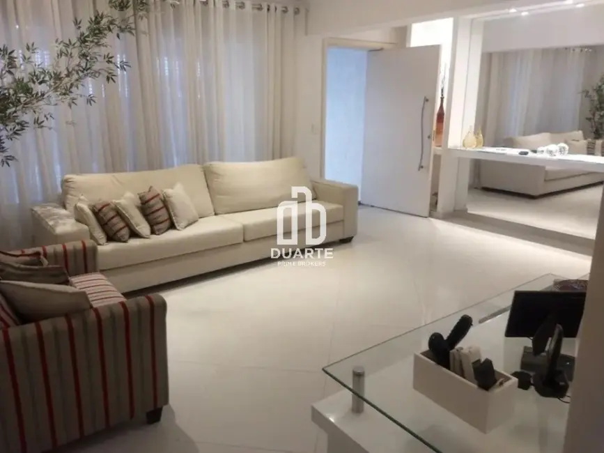 Casa com 3 quartos à venda, 200m2 em Santana, São Paulo - SP - imagem 2 Foto 2 de Casa com 3 quartos à venda, 200m2 em Santana, São Paulo - SP