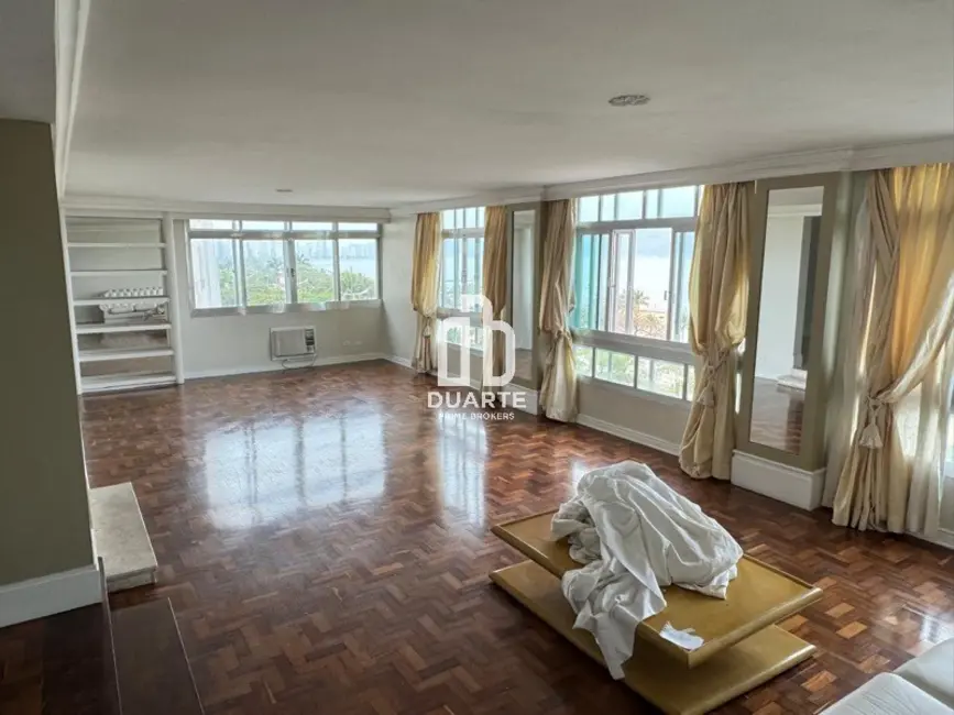 Foto 1 de Apartamento com 4 quartos à venda, 356m2 em Boqueirão, Santos - SP