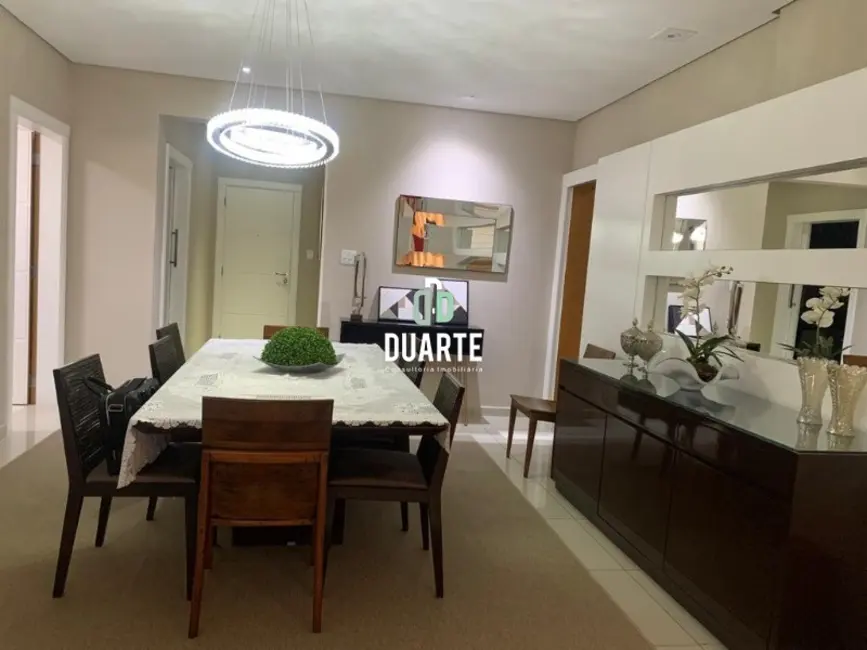 Apartamento com 3 quartos para alugar, 232m2 em Aparecida, Santos - SP - imagem 6 Foto 6 de Apartamento com 3 quartos para alugar, 232m2 em Aparecida, Santos - SP