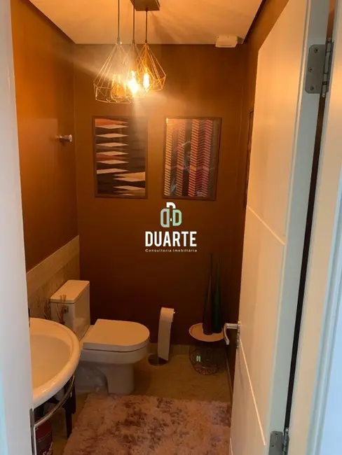 Apartamento com 3 quartos para alugar, 232m2 em Aparecida, Santos - SP - imagem 4 Foto 4 de Apartamento com 3 quartos para alugar, 232m2 em Aparecida, Santos - SP